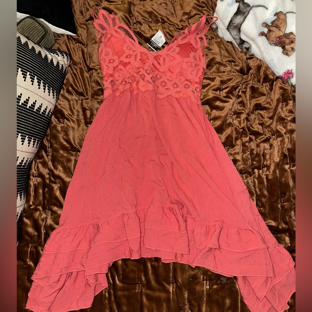 Never work super Flowy comfy dress right above the knee legnth
